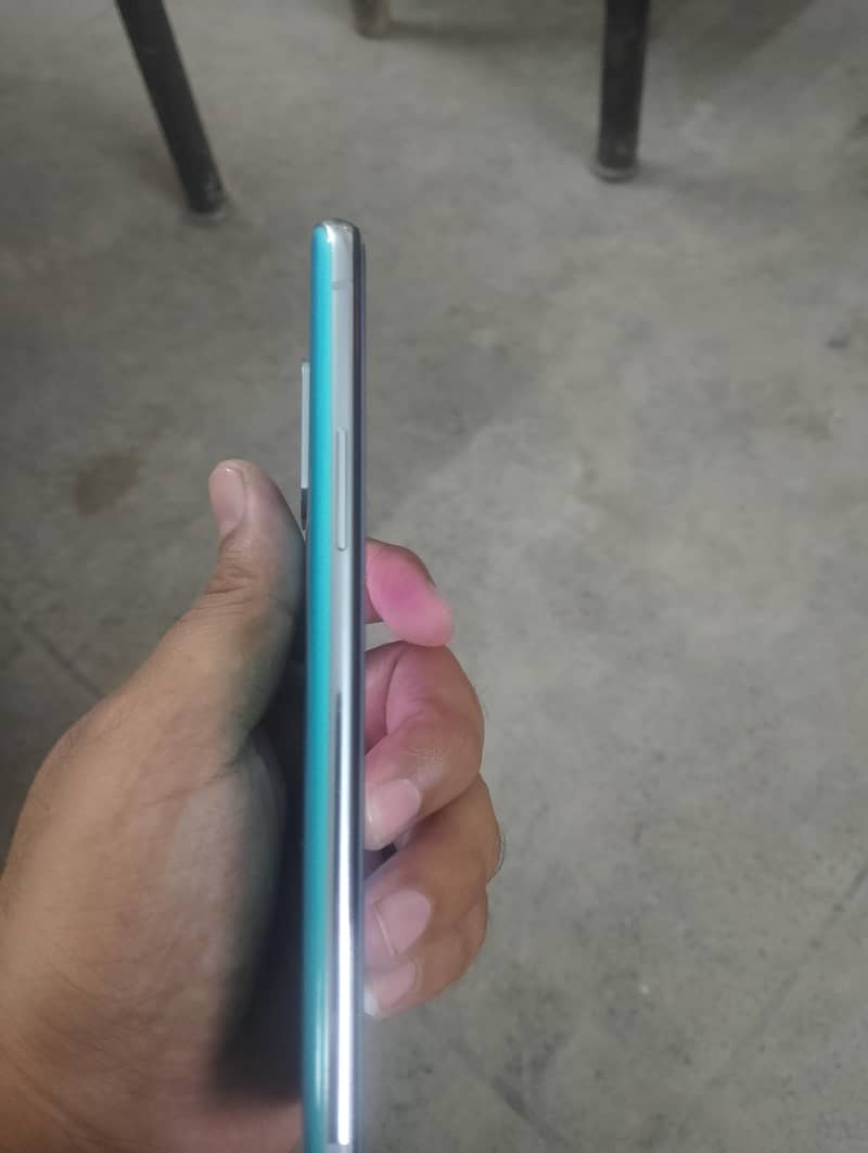 One Plus 8T 4