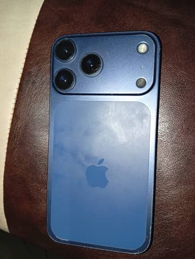 Iphone xr converted to 17 pro 128 gb factor unlock