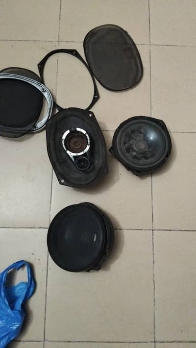 speaker with phatta