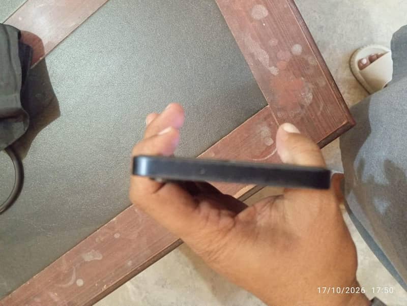 Samsung Mobile A06 3