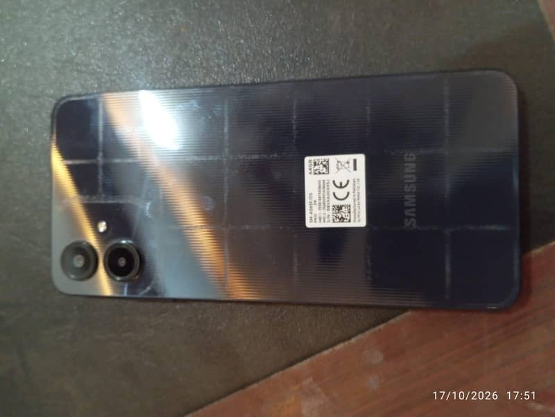Samsung Mobile A06 8