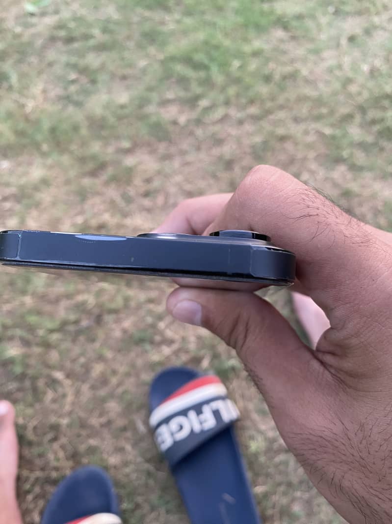 Apple iPhone 14 Pro Max 7