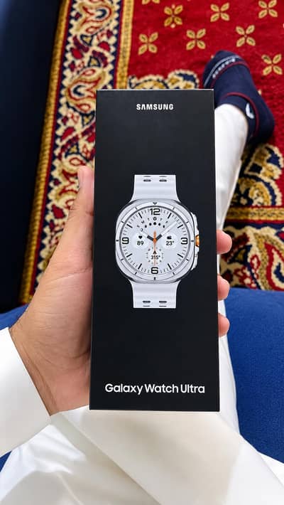 Galaxy Ultra Watch Just Box Open