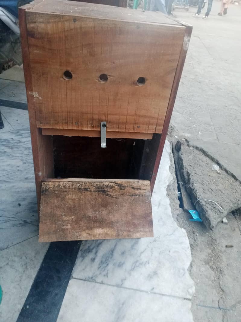 Raw breeding box 1