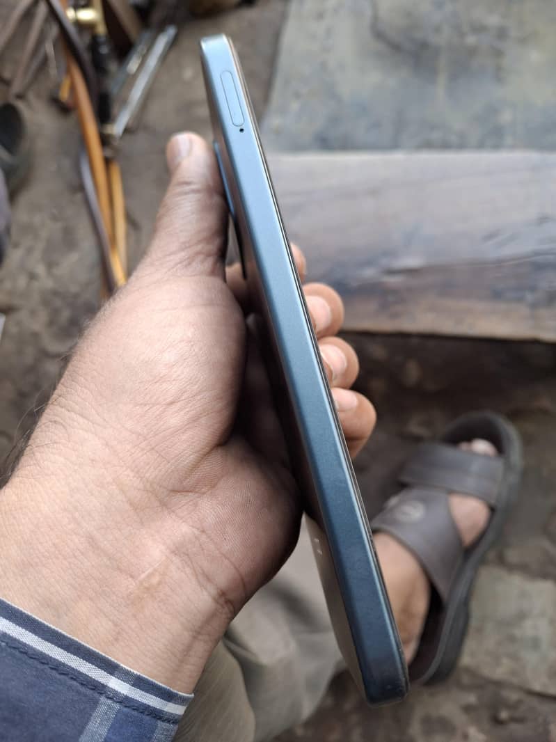 OPPO A6 8