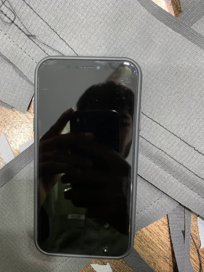 Apple iPhone XR 1
