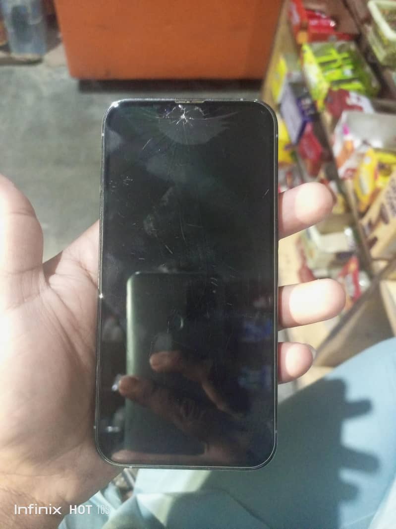 Apple iPhone 13 Pro 1