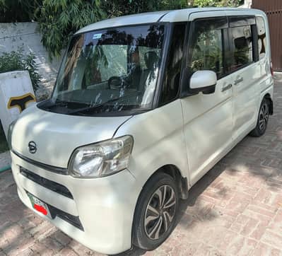 Daihatsu Tanto 2014