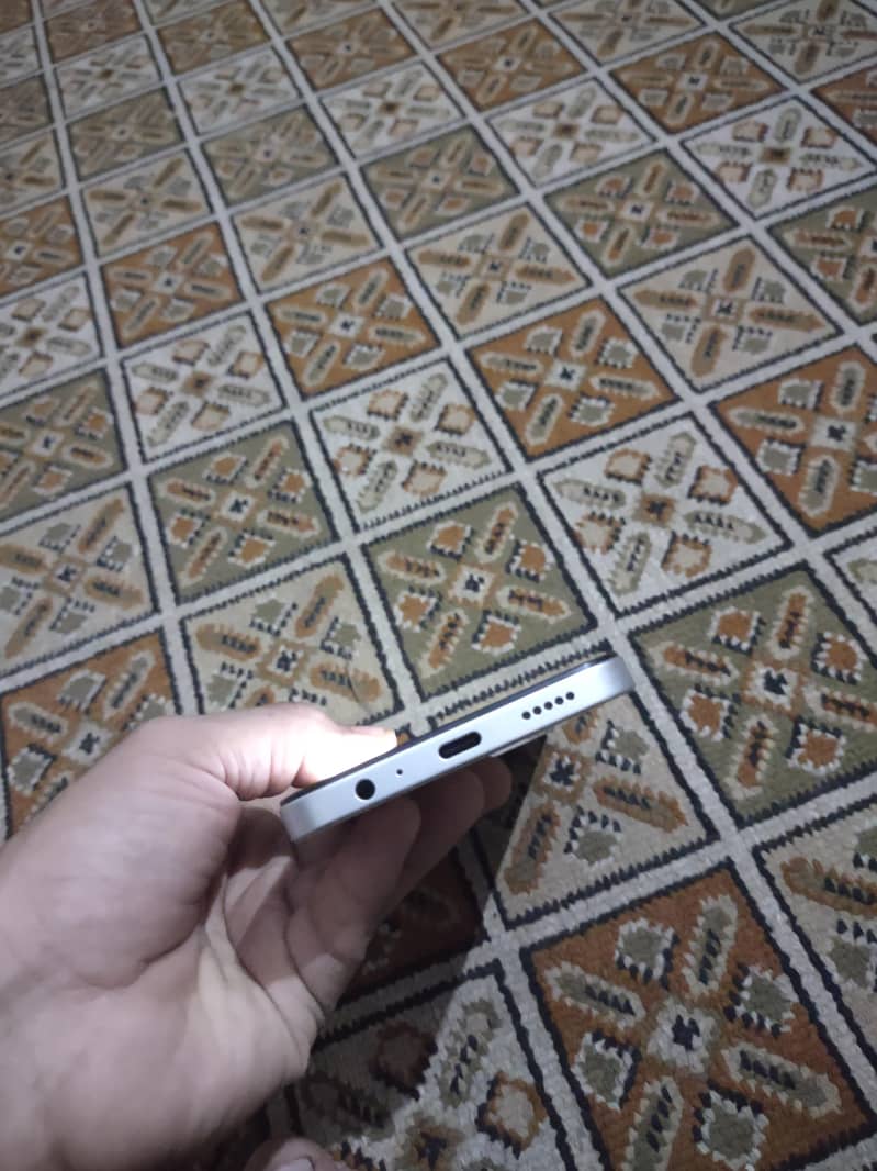 Honor x6c 4