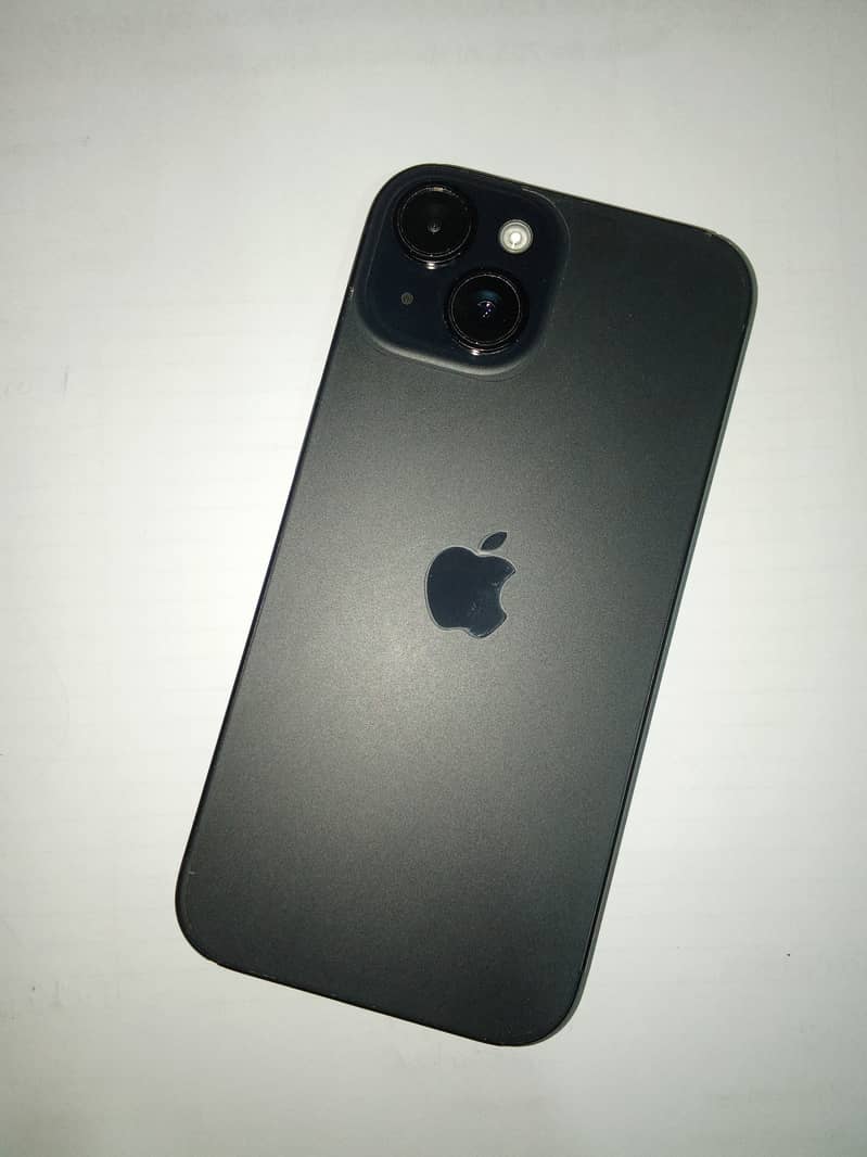 Apple iPhone 15 7