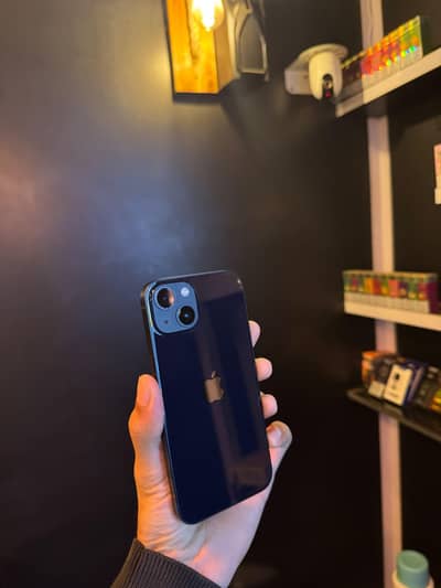 Apple iPhone 13 non Pta jv 87 health airtight