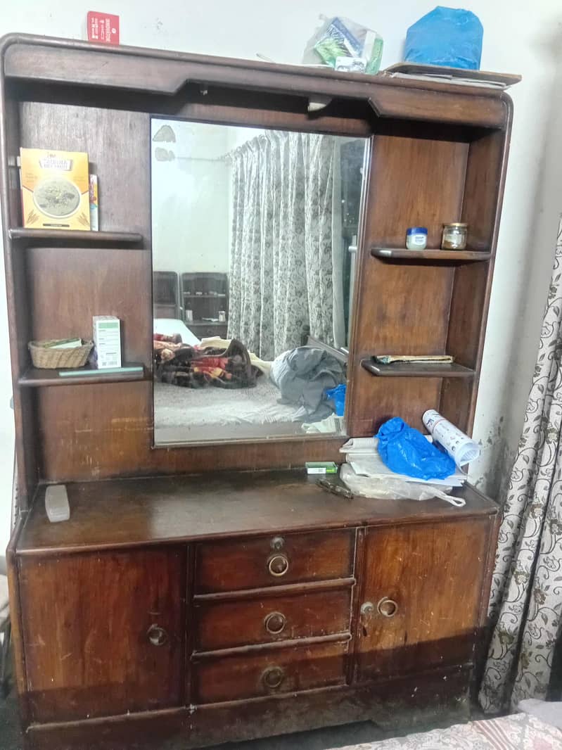 Dressing table 1