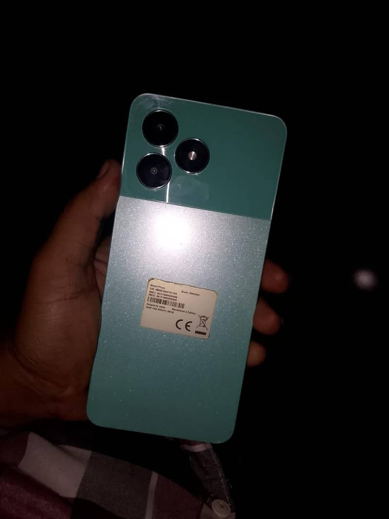 Realme C51 1
