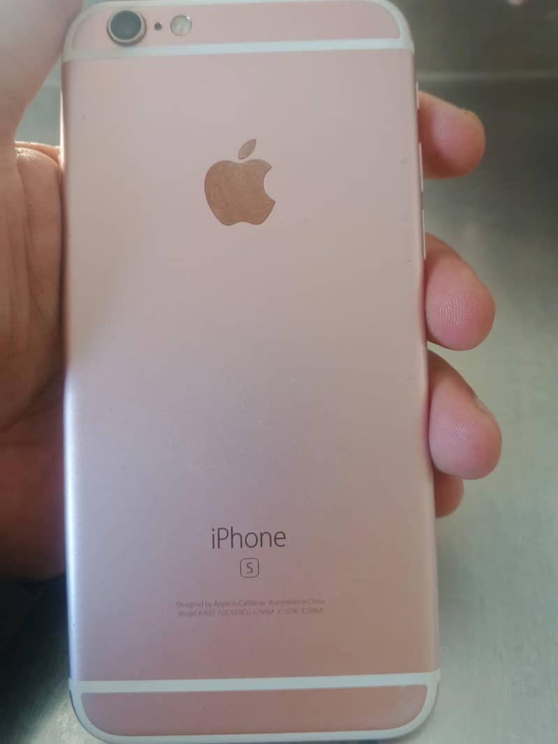 Apple iPhone 6S 1