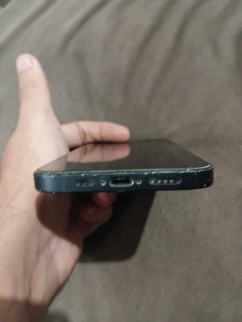 Apple iPhone 11 Pro 12