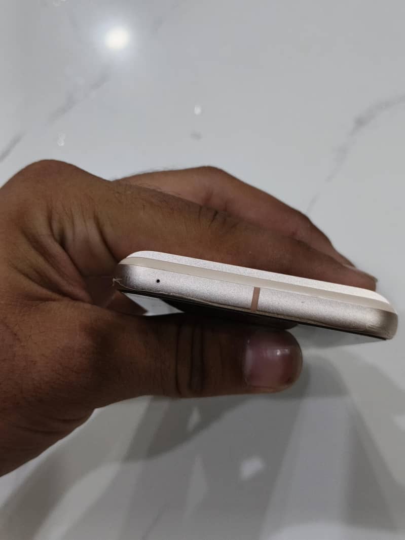 Google Pixel 8 5