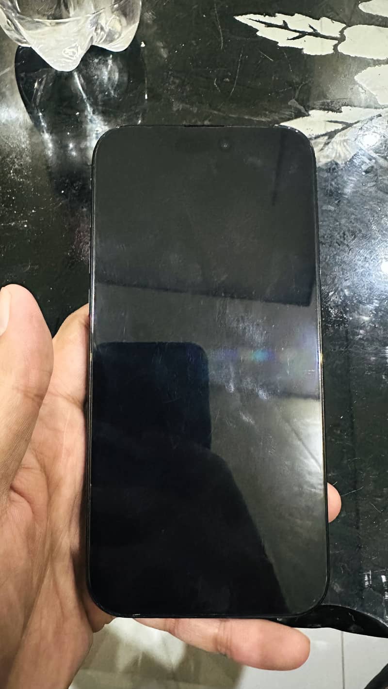 Apple iPhone 16 Pro Max 6