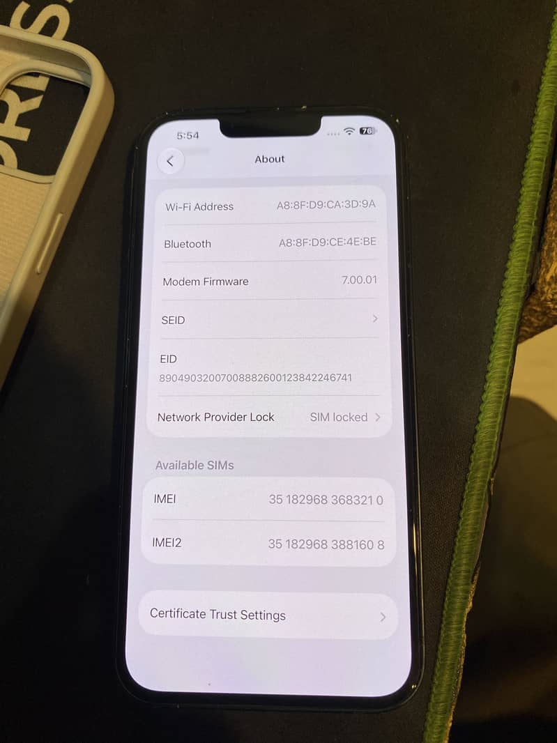 Apple iPhone 13 5