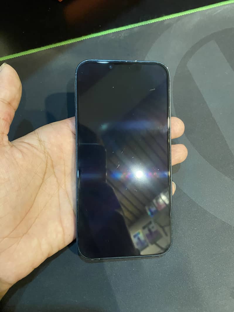 Apple iPhone 13 9