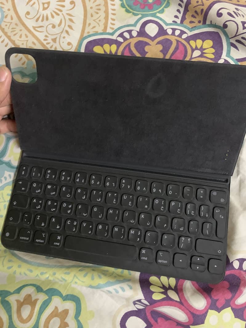 Apple Magic Keyboard 11” 0