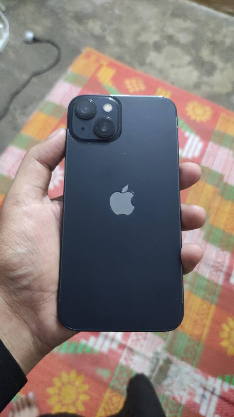 iPhone 13 1