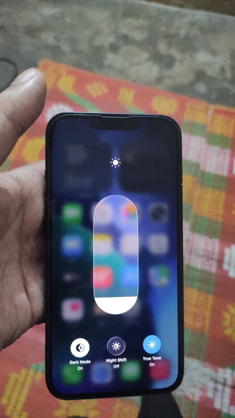 iPhone 13 2