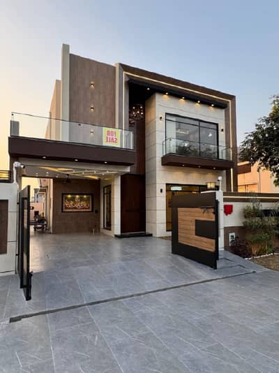 10 MARLA Out Standing Top Quality Brand New House With Basement Designed By Mazher Munir For Sale In Dha PHASE 8