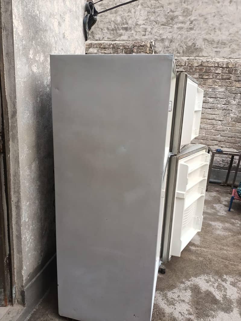 Dawlance Best Condition 3
