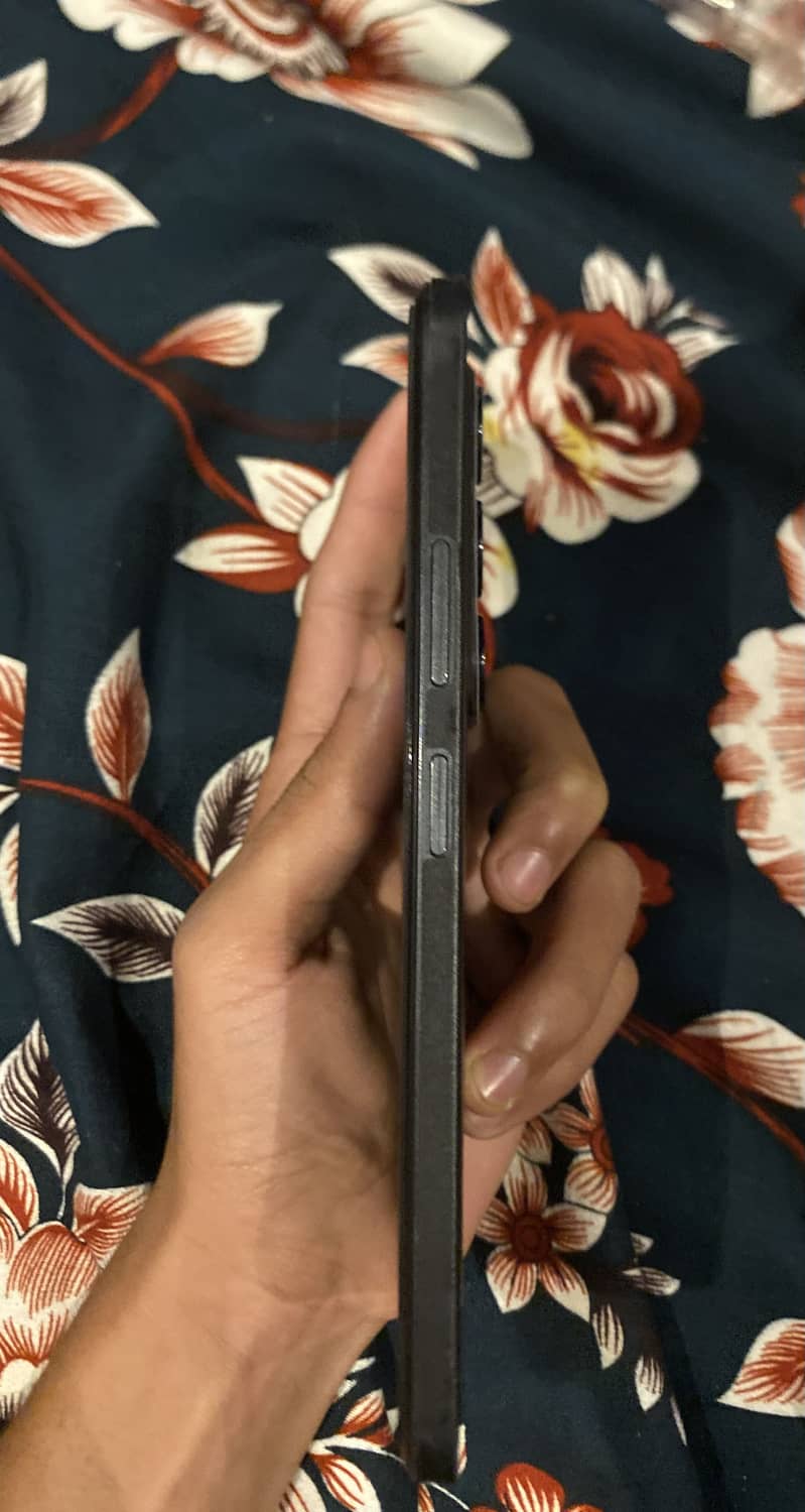 Itel S25 1