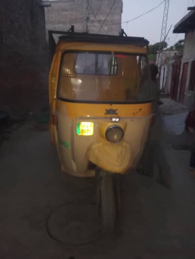 Auto Loader Rickshaw Road price urgent sale need money