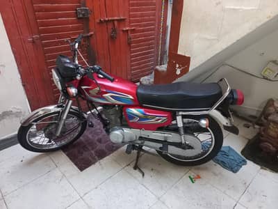 HONDA 125 karachi no