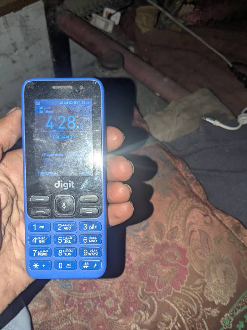 Apple iPhone 7 Plus 11