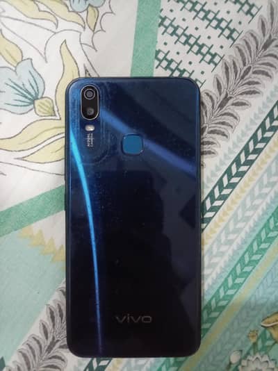 Vivo Y11 used with Box