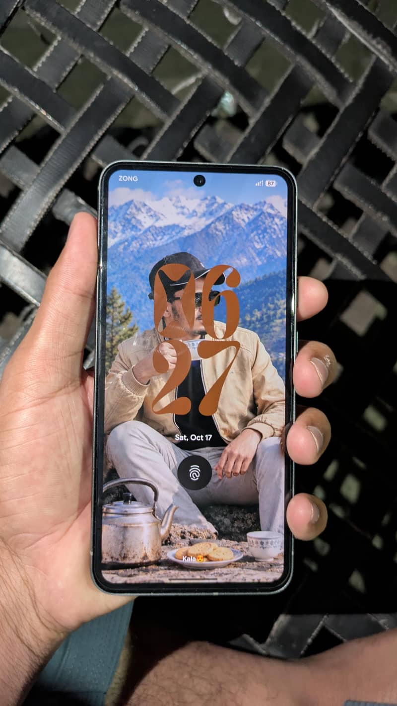 Google pixel 8 1