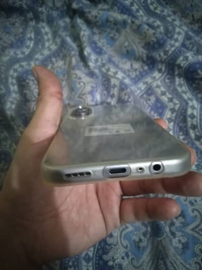 Realme C100i