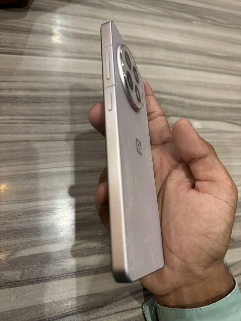 One Plus 13R 1