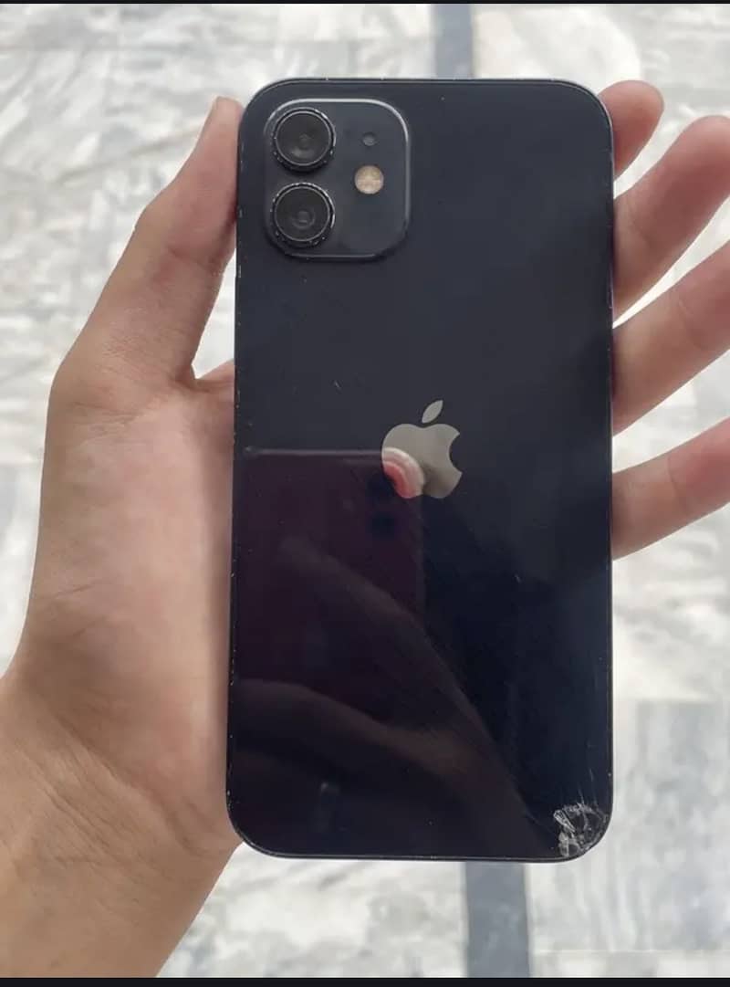 Apple iPhone 12 7