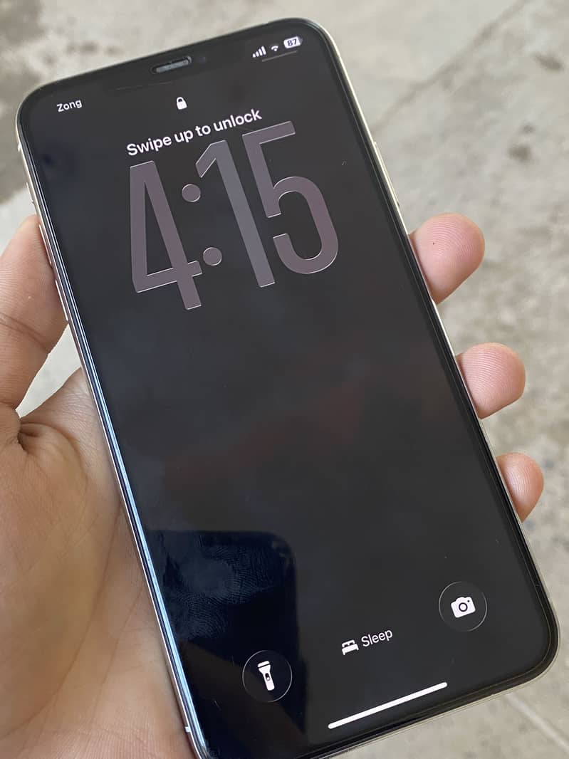 Apple iPhone 11 Pro Max 6