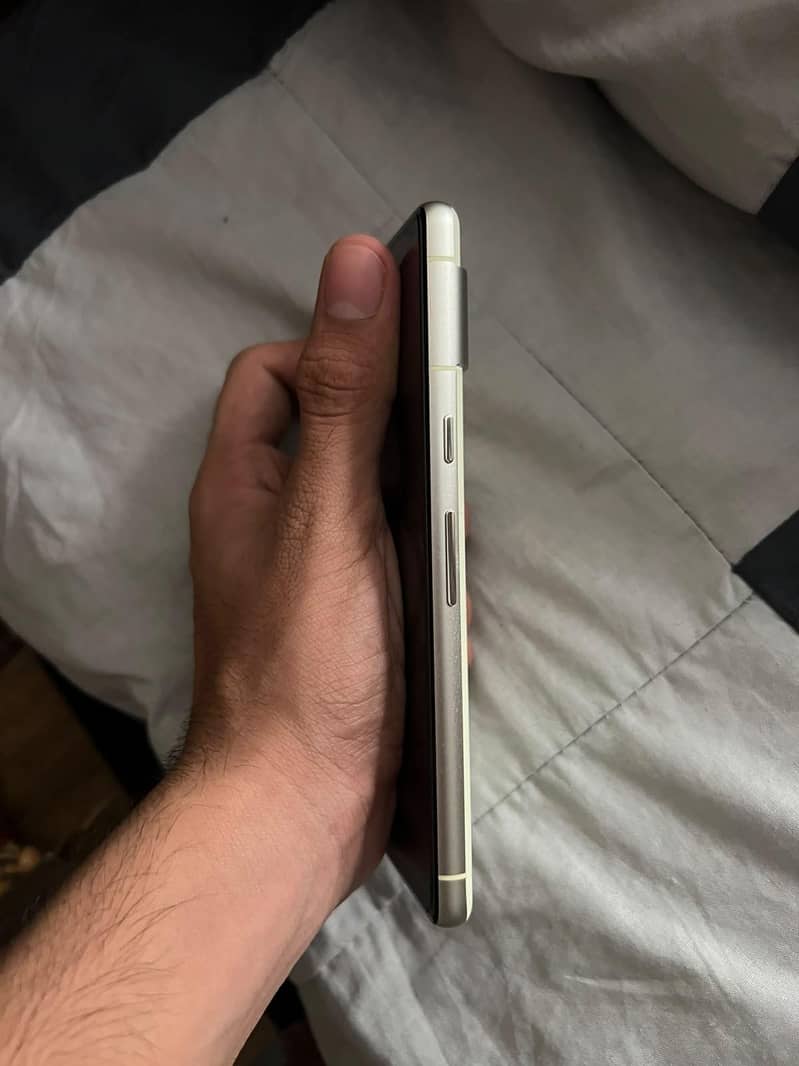 Google Pixel 7 official pta approved 1