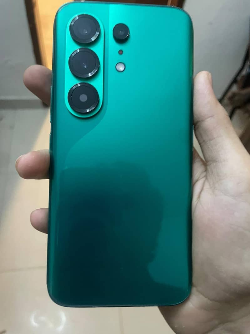 Tecno Camon 50 pro 0
