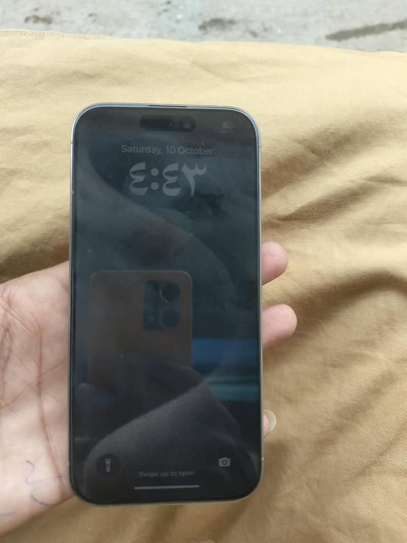 Apple iPhone 15 Pro 2