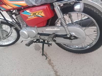 CG 125 model  2026 ka 1 month ki he