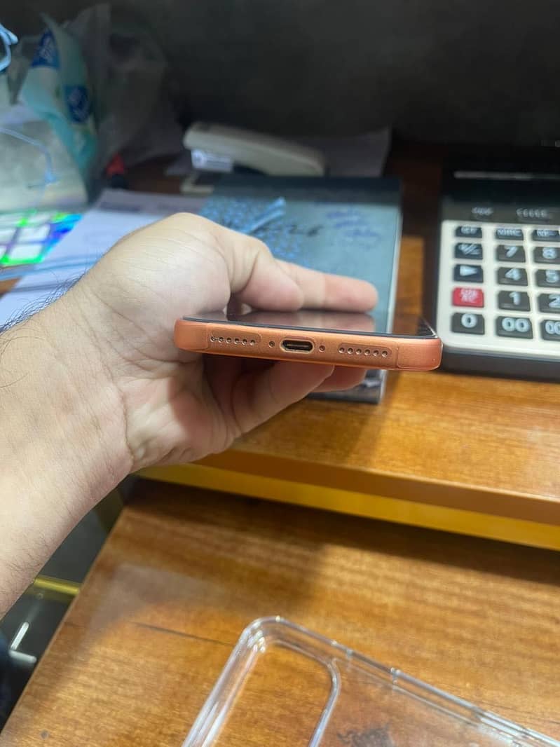 Iphone 17 pro max 1