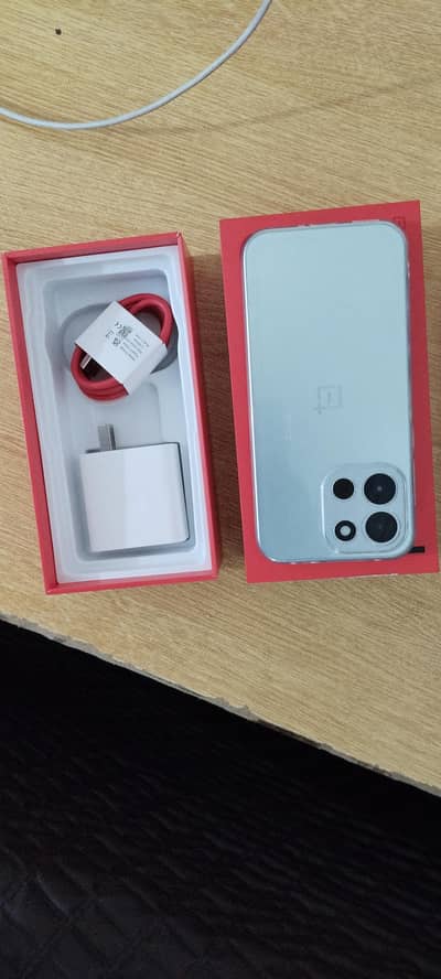 ONE PLUS TURBO 6 . JUST BOX OPEN