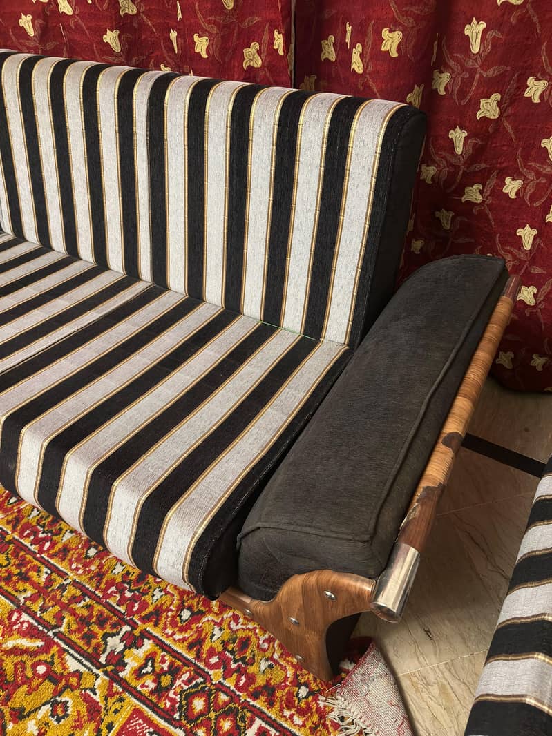 Sofa come Bed(Concertable Sofa Bed) 1