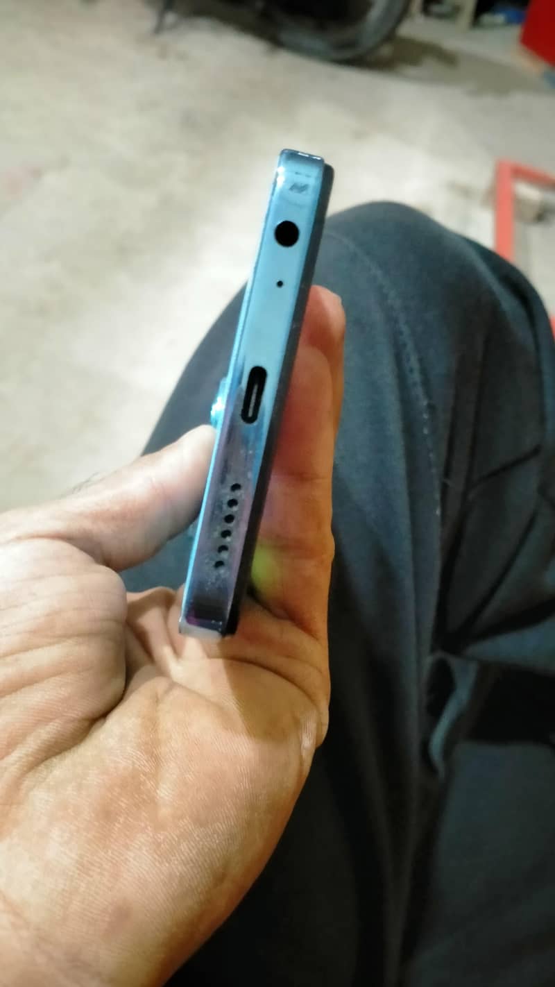 Tecno CAMON 20 3