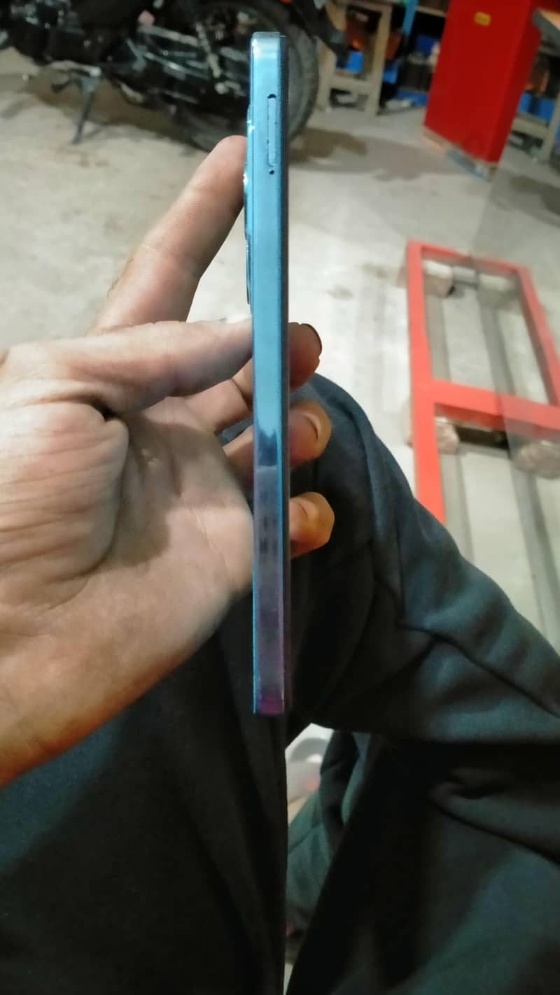 Tecno CAMON 20 4