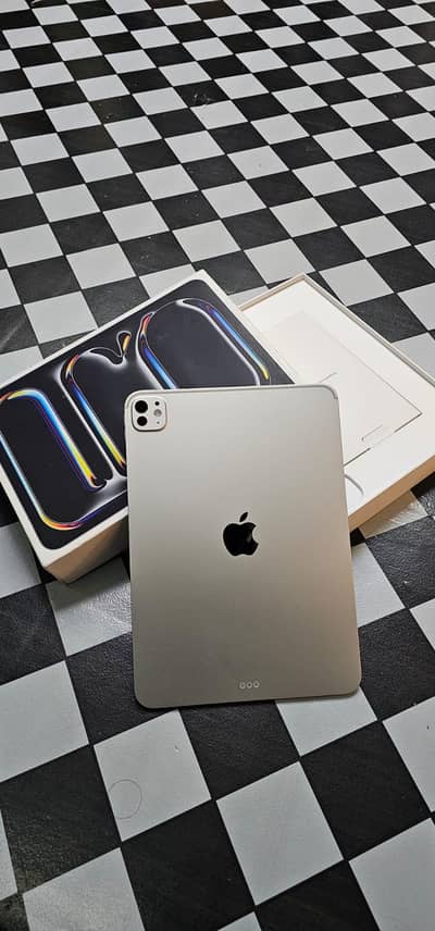 Ipad Pro 11 Inch M5 Like New