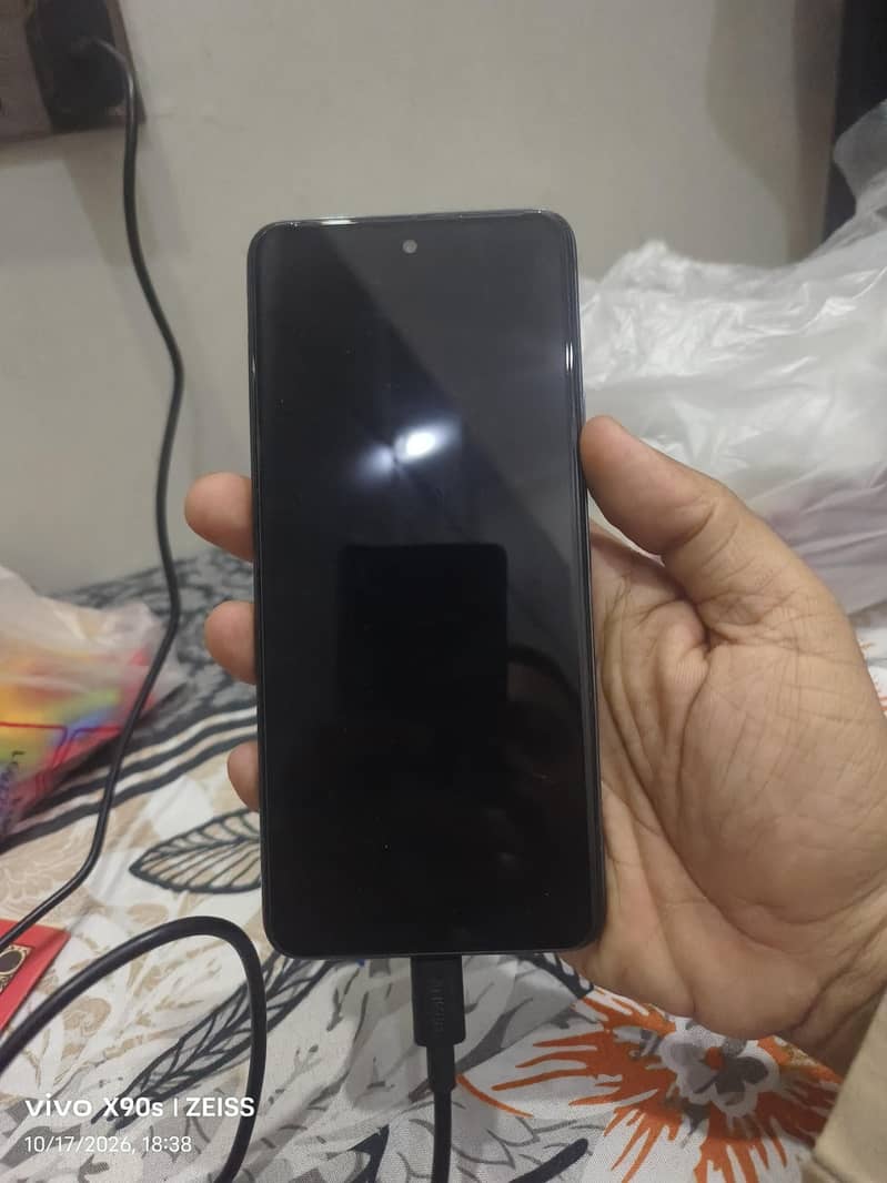 Tecno Camon 18p 8/128 2