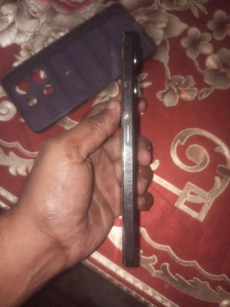 Xiaomi Redmi Note 13 1